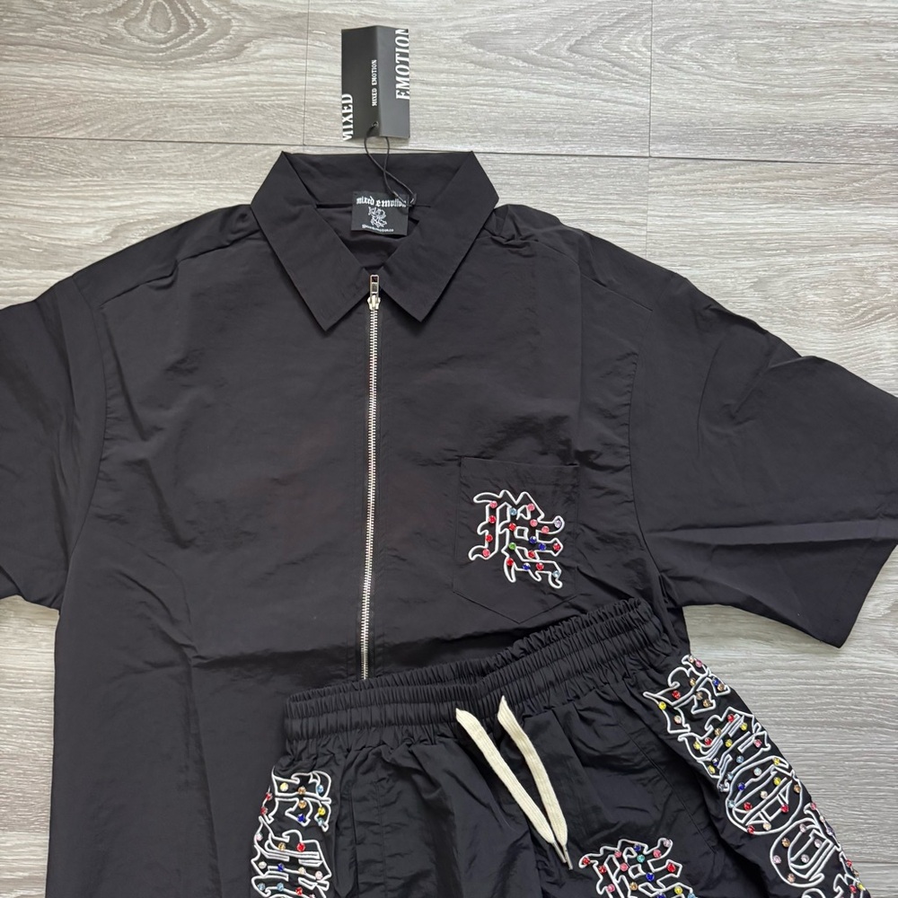 Mixed Emotion Rhinestone Shirt & Shorts Set Black Size L Nylon New - Picture 3 of 5
